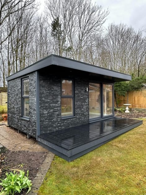 5m x 3m Extend Edge Composite Garden Room Gallery No 74 Location East Riding Of Yorkshire